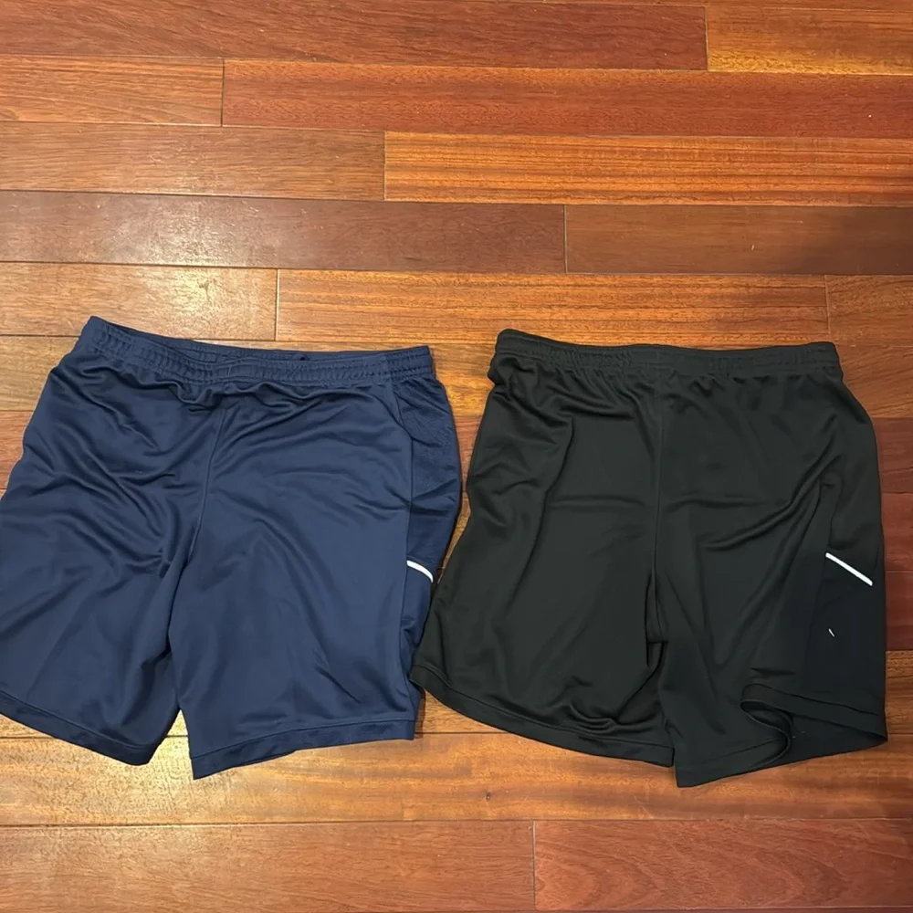 Pair of two Nike athletic shorts dry fit, slim fit - Picture 4 of 5